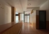 170m² commercial premises for sale in Ponferrada, Calle Antolín López Peláez photo