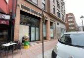 170m² commercial premises for sale in Ponferrada, Calle Antolín López Peláez photo