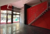 114m² commercial premises for sale in Ponferrada, Avenida de Valdés photo