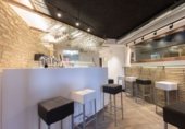 53m² commercial premises for sale in Pamplona, in the area of Casco Antiguo photo