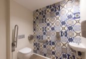 53m² commercial premises for sale in Pamplona, in the area of Casco Antiguo photo