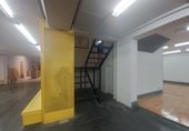 Local comercial en venta con 340m² en Pamplona, en la zona de Segundo Ensanche, Calle Sanguesa, 7 foto