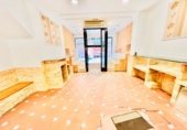 Local comercial en alquiler con 135m² en Orihuela foto