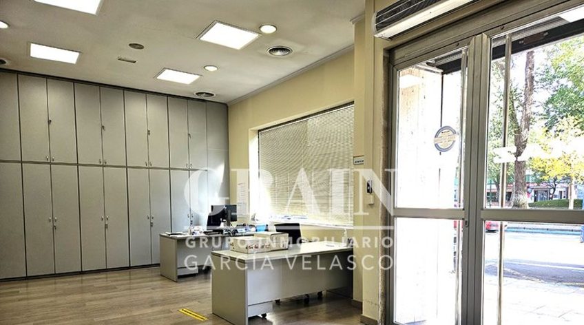 Local comercial