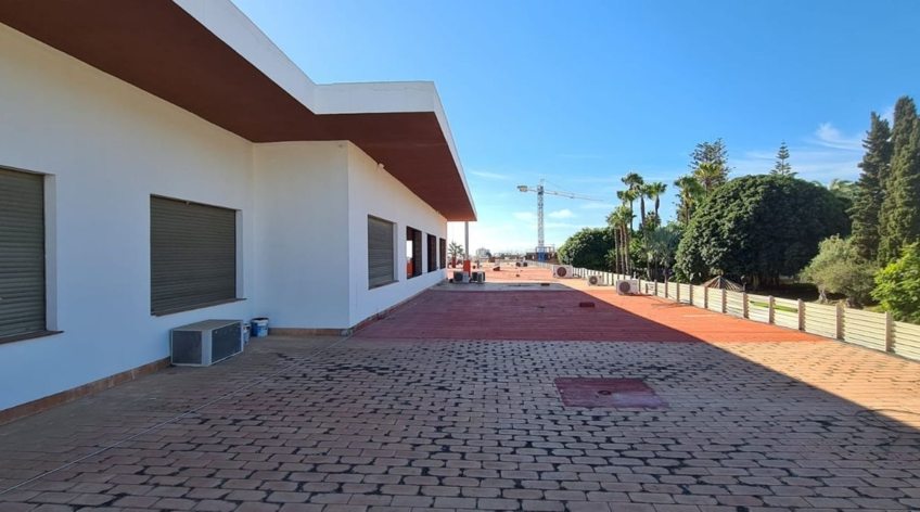 Local comercial
