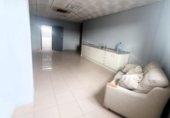 2216m² warehouse industrial for sale in Getafe, photo