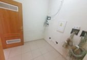 2216m² warehouse industrial for sale in Getafe, photo
