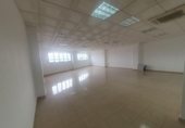 2216m² warehouse industrial for sale in Getafe, photo