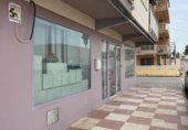 Inmobiliaria en venta con 80m² en Torrevieja foto