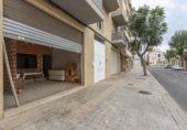 Local comercial
en venda
amb 154m² a la Pobla de Farnals, Avenida País Valenciá foto