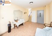 Edifici
en venda
amb 404m² a Granada, a la zona de Casillas Baixes, Calle Honduras foto