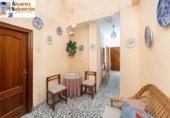 Edifici
en venda
amb 404m² a Granada, a la zona de Casillas Baixes, Calle Honduras foto