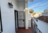 Edificio en venta con 421m² en Marbella, Calle Buitrago foto