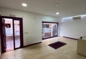 Edificio en venta con 421m² en Marbella, Calle Buitrago foto