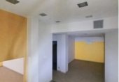 Oficines
en venda
amb 554m² a Santiago de Compostel·la, a la zona de A Poza de Bar, Avenida de Rosalía de Castro foto