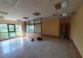 113m² bureau pour vente à Séville, dans le quartier de Triana Ouest, Calle Charles Darwin photo