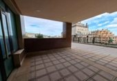 Local comercial en venta con 231m² en Oviedo, en la zona de El Cristo, Avenida del Cristo de las Cadenas foto