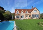 374m² hotel for sale in Fuenterrabía, Calle Domingotxoenea photo