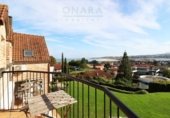 374m² hotel for sale in Fuenterrabía, Calle Domingotxoenea photo