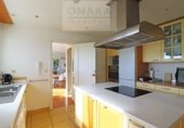 374m² hotel for sale in Fuenterrabía, Calle Domingotxoenea photo