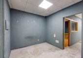 128m² commercial premises for sale in Madrid, in the area of San Diego, Avenida del Monte Igueldo photo