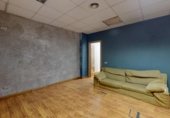 128m² commercial premises for sale in Madrid, in the area of San Diego, Avenida del Monte Igueldo photo