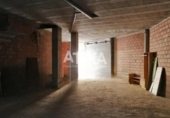 Local comercial en venta con 230m² en Onteniente, Calle Germanías foto