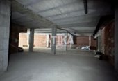 Local comercial en venta con 230m² en Onteniente, Calle Germanías foto