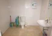 632m² commercial premises for sale in Almansa, Calle de Hernán Cortés photo