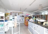 Local comercial en venta con 98m² en Torrevieja foto