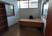 Oficina en venta con 596m² en Santiago de Compostela, en la zona de Os Campos da Choupana foto