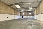 Nave Industrial en alquiler con 800m² en Valladolid, en la zona de Polígono San Cristóbal foto