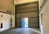 Nave Industrial en alquiler con 800m² en Valladolid, en la zona de Polígono San Cristóbal foto