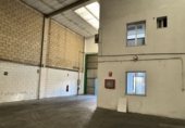 Nave Industrial en alquiler con 800m² en Valladolid, en la zona de Polígono San Cristóbal foto
