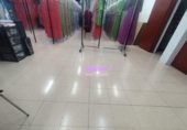 440m² commercial premises for sale in Badalona, photo