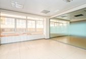 418m² commercial premises for sale in Elda, gran avenida photo