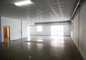 389m² warehouse industrial for sale in Elche, photo