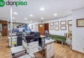159m² commercial premises for sale in Granada, in the area of The Manigua, Calle Ángel Ganivet photo