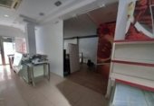 Local comercial en venta con 120m² en Linares foto