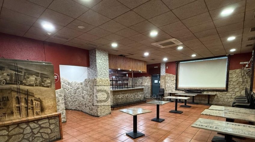 Local comercial
