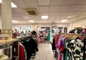 Local comercial en venta con 90m² en Parla, calle pablo casals, 28981 foto
