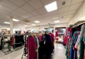 Local comercial en venta con 90m² en Parla, calle pablo casals, 28981 foto