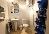 Local comercial en venta con 282m² en Barcelona, en la zona de Sant Andreu de Palomar, Carrer de Santa Marta foto