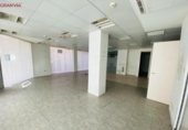 145m² commercial premises for sale in Logroño, Calle Piqueras photo