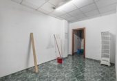 Local comercial en venta con 285m² en Granada, en la zona de Pajaritos, Calle Tórtola foto