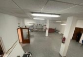 218m² bureau pour vente à Malpartida de Cáceres, Calle Alberca photo