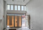 256m² commercial premises for sale in A Coruña, Parque de Santa Margarita photo