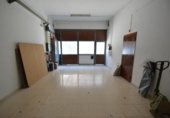 Local comercial en venta con 253m² en Santa Coloma de Gramenet, Carrer de Sant Joaquim foto