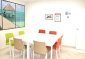 504m² offices for sale in Seville, in the area of Seville East, Calle Luis Fuentes Bejarano photo