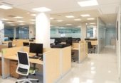 504m² offices for sale in Seville, in the area of Seville East, Calle Luis Fuentes Bejarano photo